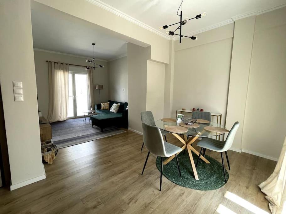Appartement Luxury Penthouse In Pagrati à Athènes Extérieur photo