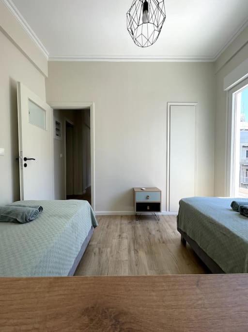 Appartement Luxury Penthouse In Pagrati à Athènes Extérieur photo