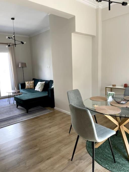 Appartement Luxury Penthouse In Pagrati à Athènes Extérieur photo