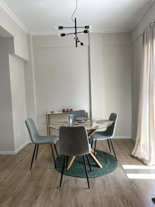 Appartement Luxury Penthouse In Pagrati à Athènes Extérieur photo